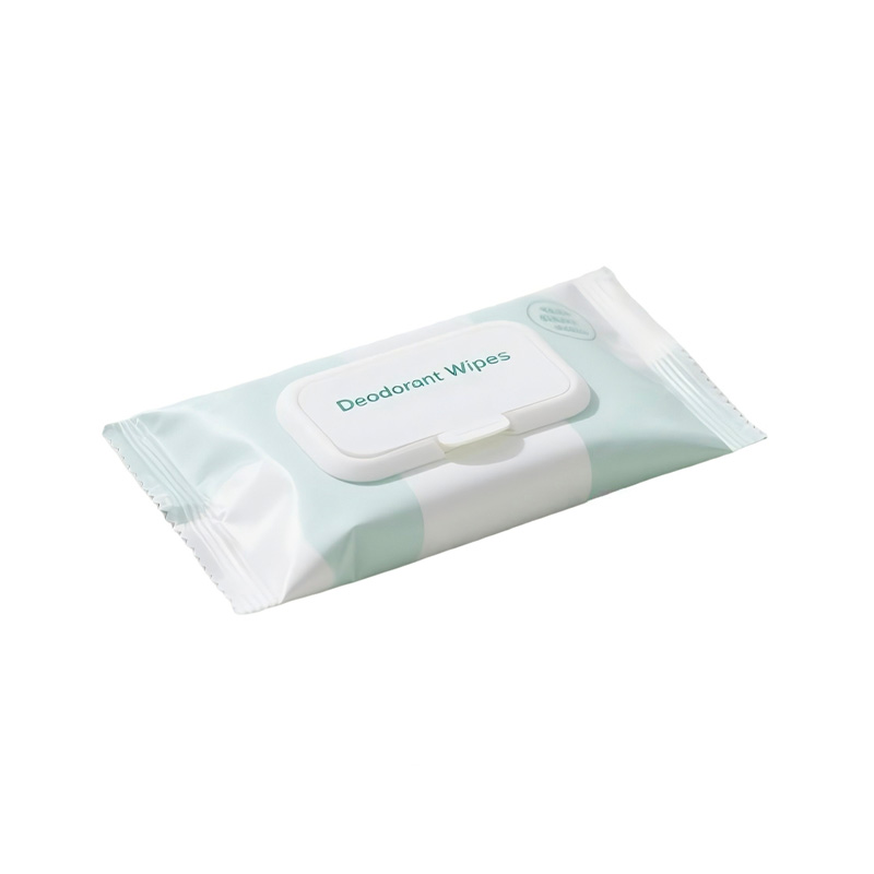 Gym Bag Essential: Proč deodorantové ubrousky nahrazují tradiční spreje